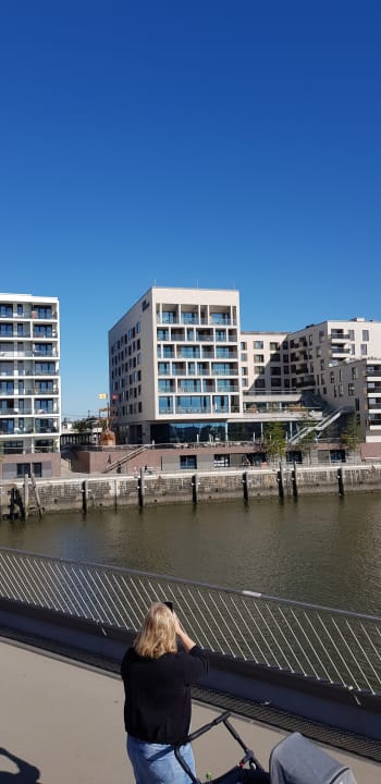 Außenansicht JUFA Hotel Hamburg HafenCity
