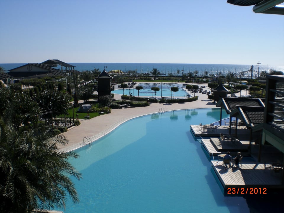 Blick von der Terrasse des Hauptrestaurants Limak Lara Deluxe Hotel & Resort