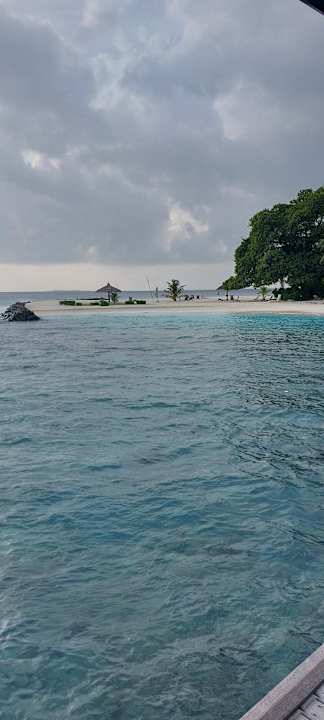 Strand Embudu Village