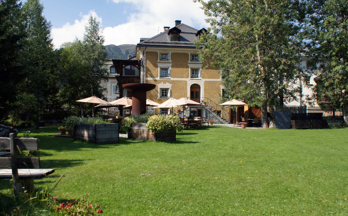 Außenansicht Chesa Salis Historic Hotel Engadin