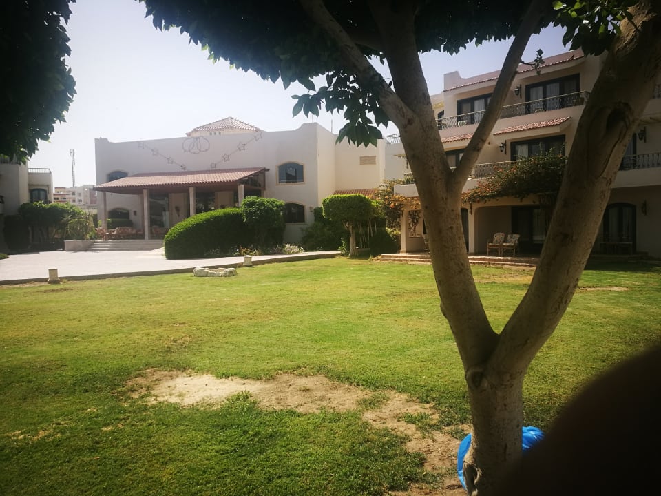 Lobby Lotus Bay Beach Resort