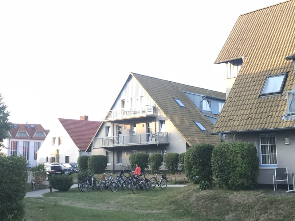 Außenansicht Hotel- & Ferienanlage Kapitäns-Häuser Breege
