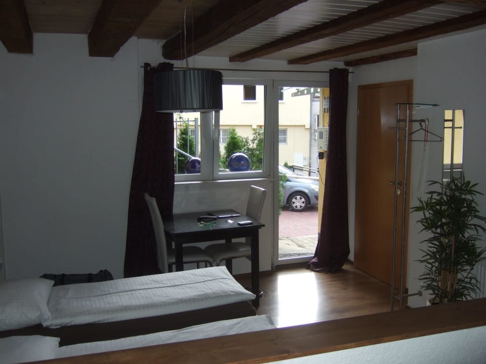 Eingang zum Innenhof Apartments Hermann's Neue Post