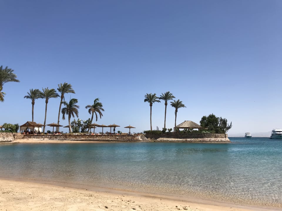 Blick auf die Insel Marriott Hurghada Beach Resort