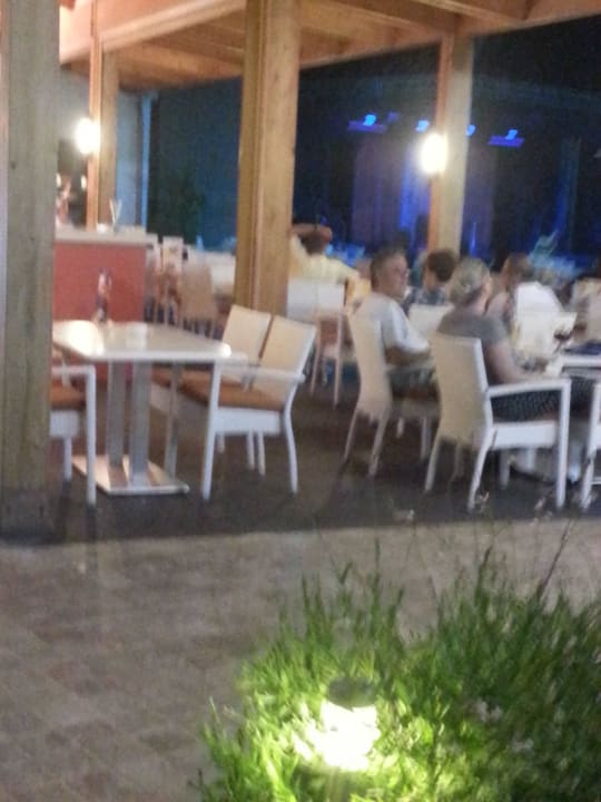 Bei Nacht Poolbar Hipotels Cala Millor Park
