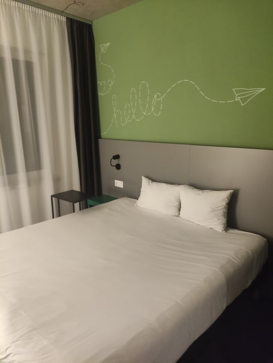 Zimmer ibis Styles Budapest Airport