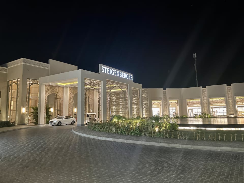 Außenansicht Steigenberger Resort Ras Soma