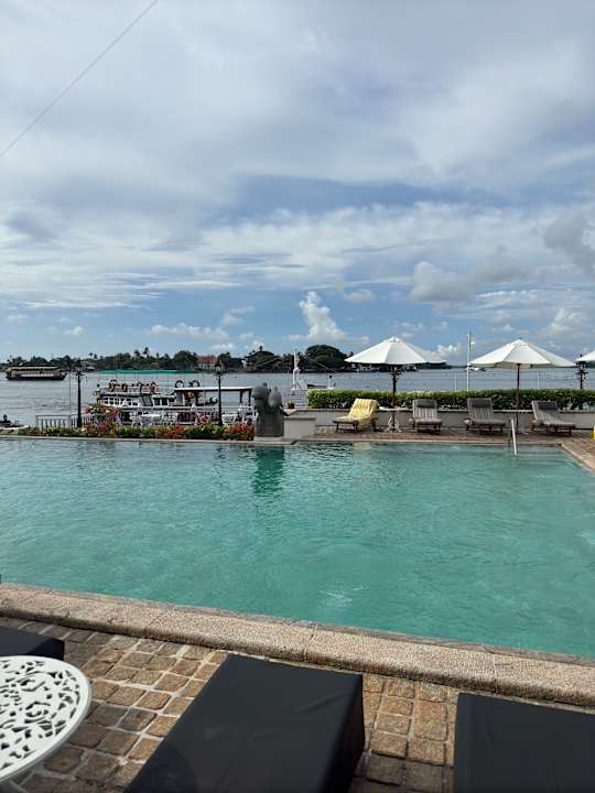 Pool Hotel Brunton Boat Yard