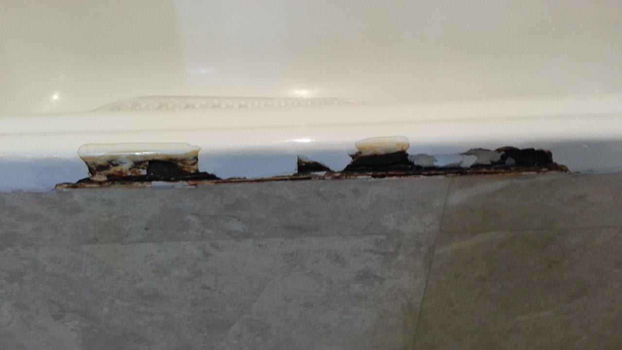 Verrostete Badewanne Hotel The Park New Delhi