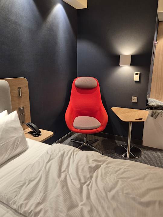 Zimmer Holiday Inn Express - Düsseldorf Airport