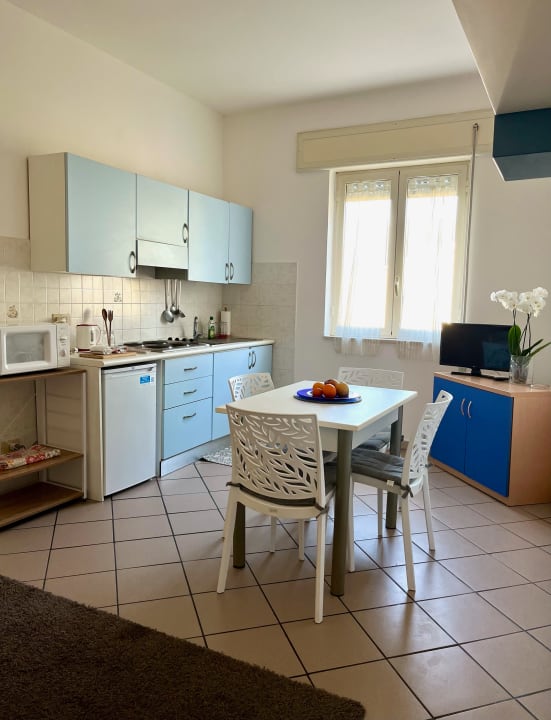 Zimmer Apartment Tirreno
