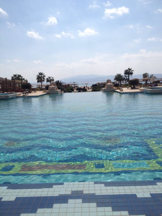 Vom Hotel Blick auf Pool und Meer Hotel Sheraton Soma Bay Resort