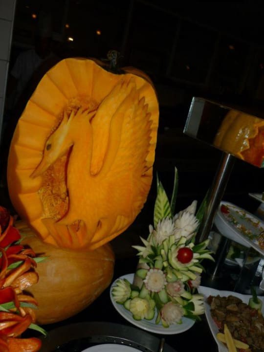 Schnitzkunst Hotel Sidekum