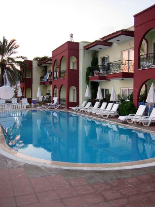 Blick auf Alaaddin Beach vom Pool Alaaddin Beach - Adults only