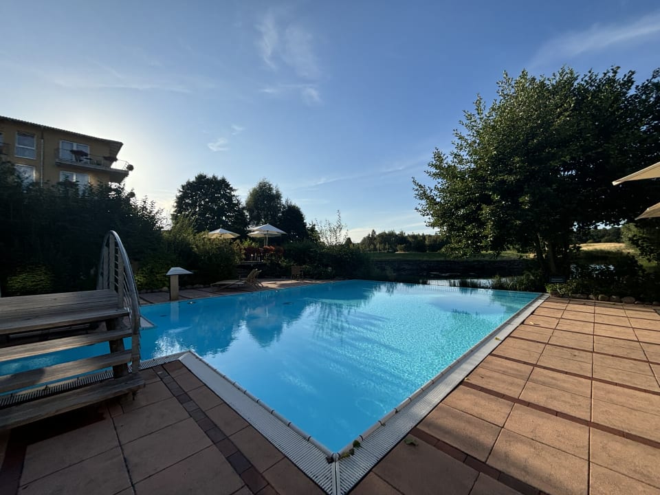 Pool Best Western Premier Castanea Resort Hotel