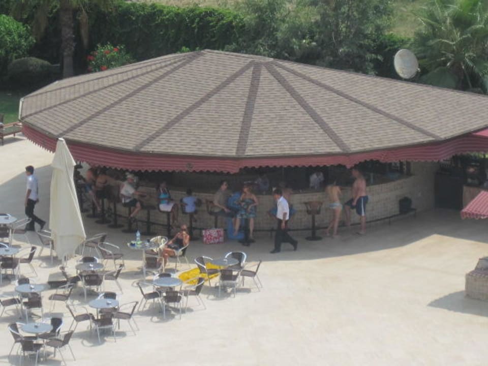 Poolbar Hotel Royal Garden Beach