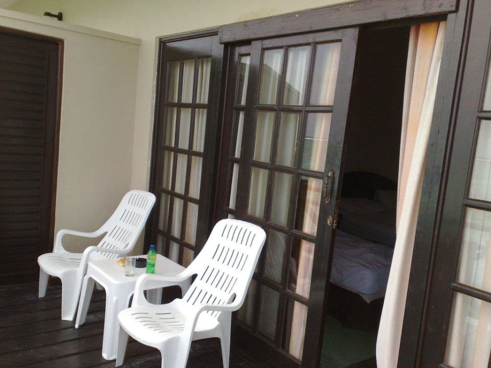 Balkon Wasserbungalow Summer Island Maldives