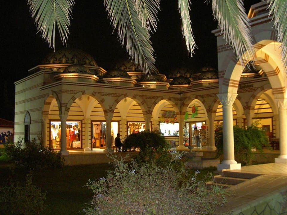 Club Ali Bey Manavgat - Shopping Center bei Nacht Ali Bey Club