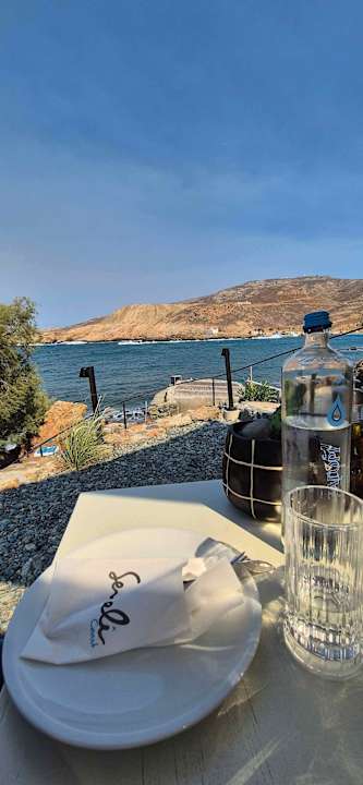 Gastro Semeli Coast Mykonos Curio Collection by Hilton