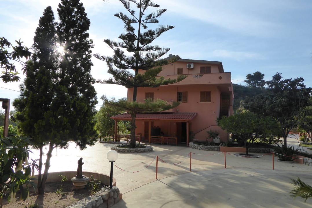 Plazza  Hotel Old River