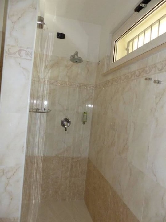 Suite - Bad begehbare Dusche Hotel Residence Relais Du Lac