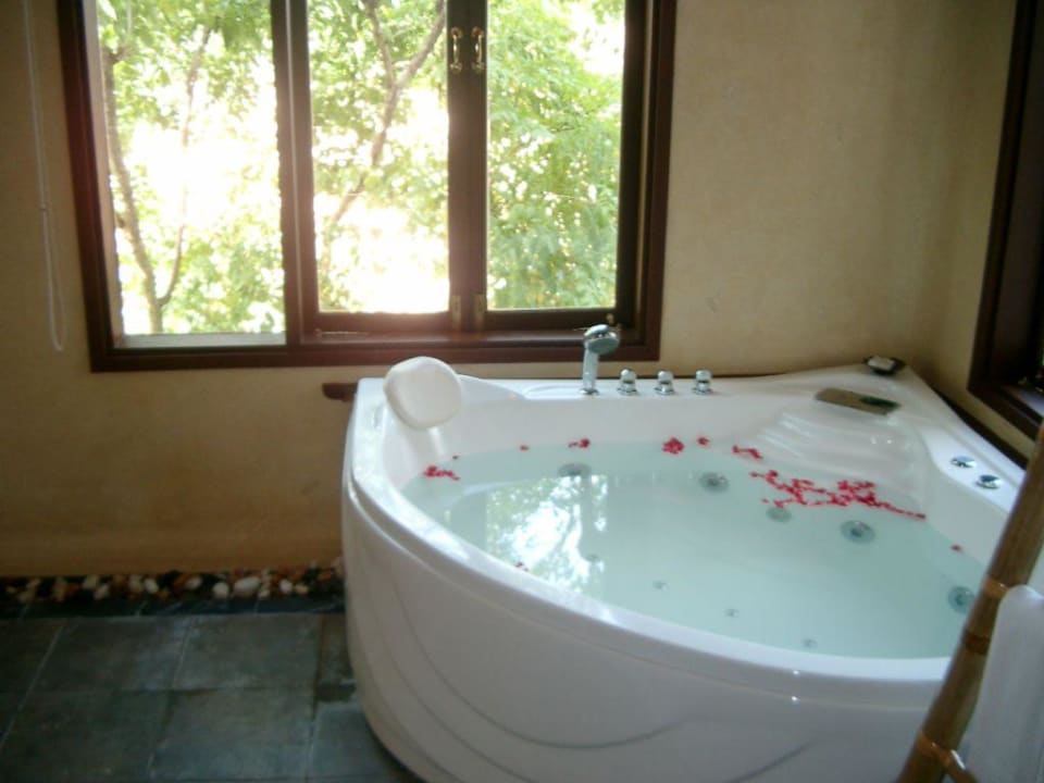 Whirlpool Muang Samui Spa Resort