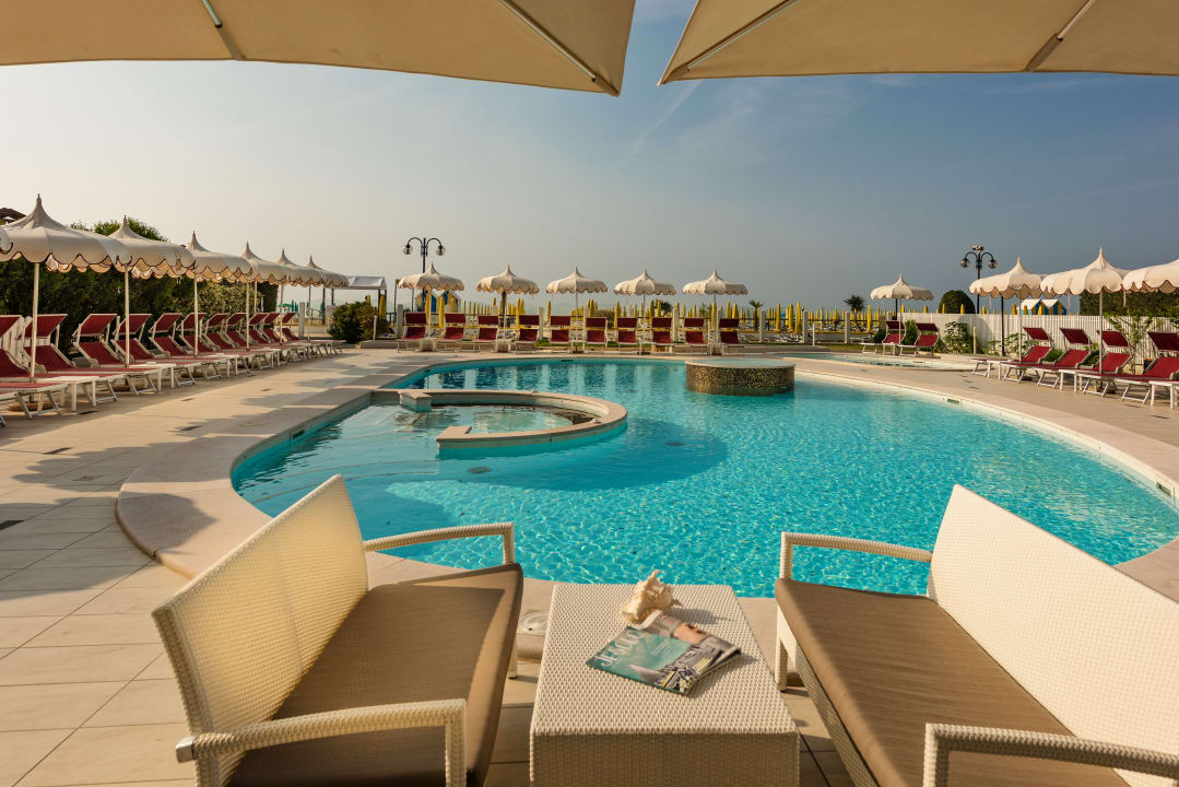 Pool Baia Del Mar Suite