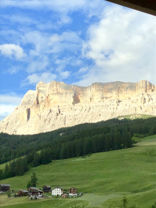 Ausblick Alpine Hotel Ciasa Lara