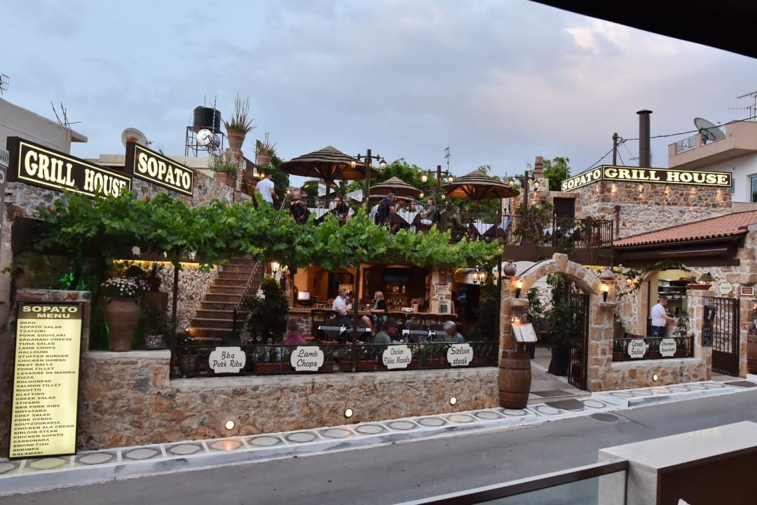 Gastro 24 Seven Boutique Hotel