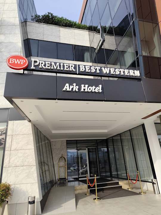 Außenansicht Best Western Premier Ark Hotel