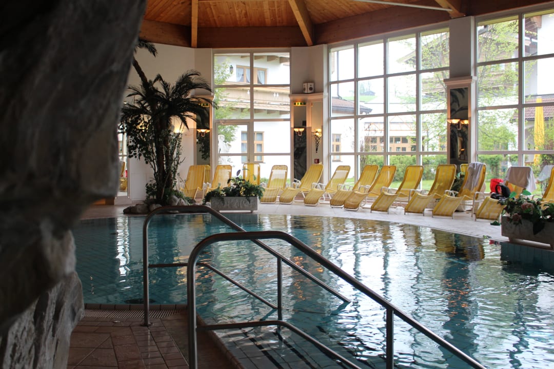 Innenpool Lisi Family Hotel Reith bei Kitzbühel