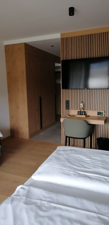 Zimmer Neuwirt - Hotel & Wirtshaus