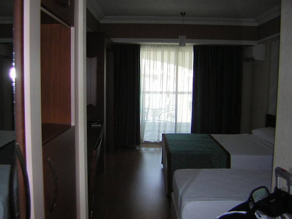 Zimmer Tac Premier Hotel & Spa