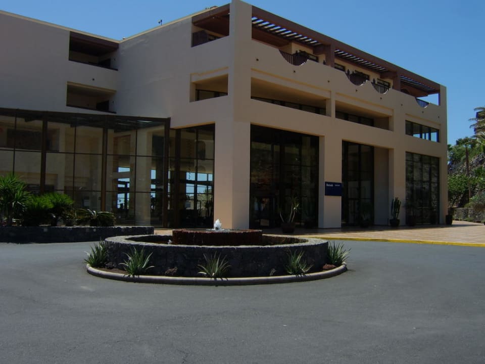 Außenansicht  Hoteleingang Occidental Jandía Mar