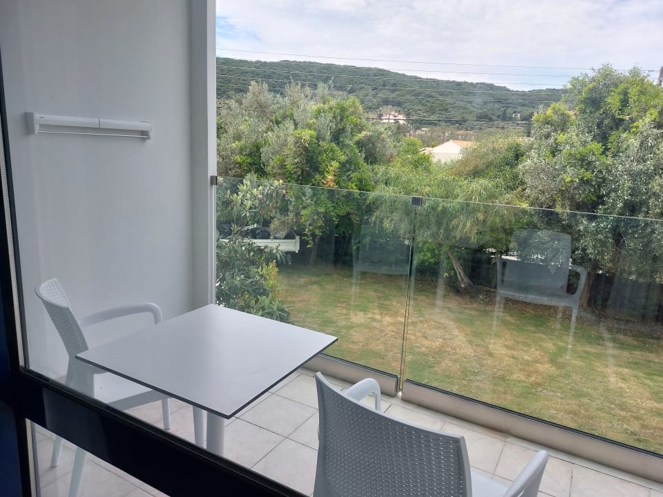 Zimmer Nasos Hotel & Resort