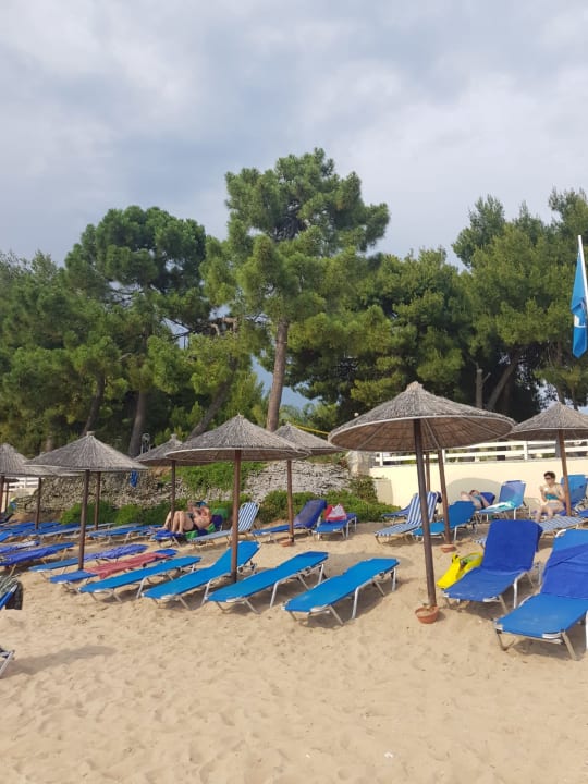 Strand Hotel Portes Beach