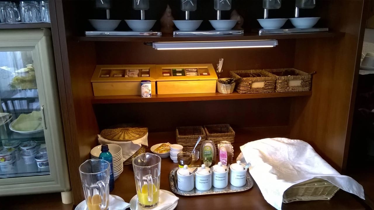 Frühstücksbuffet Isenburger Hof