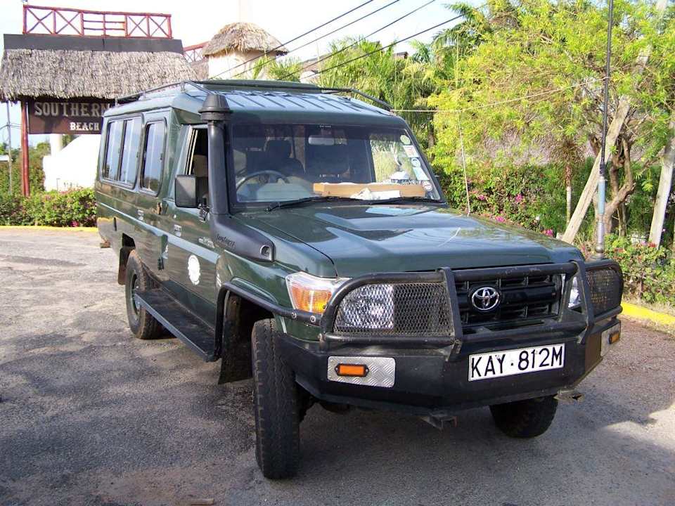 Jeep unseres Safarianbieters Hotel Southern Palms Beach Resort