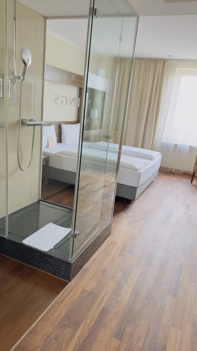 Zimmer Flemings Hotel Frankfurt Main-Riverside