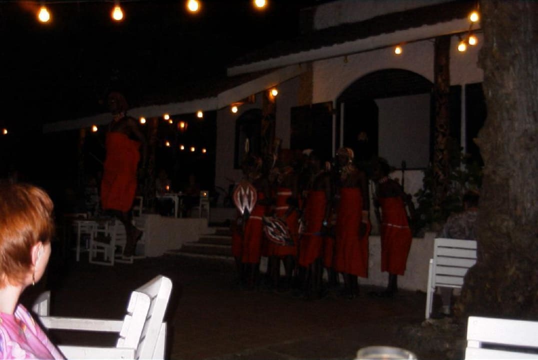 Massai Tänzer Hotel Diani Sea Lodge