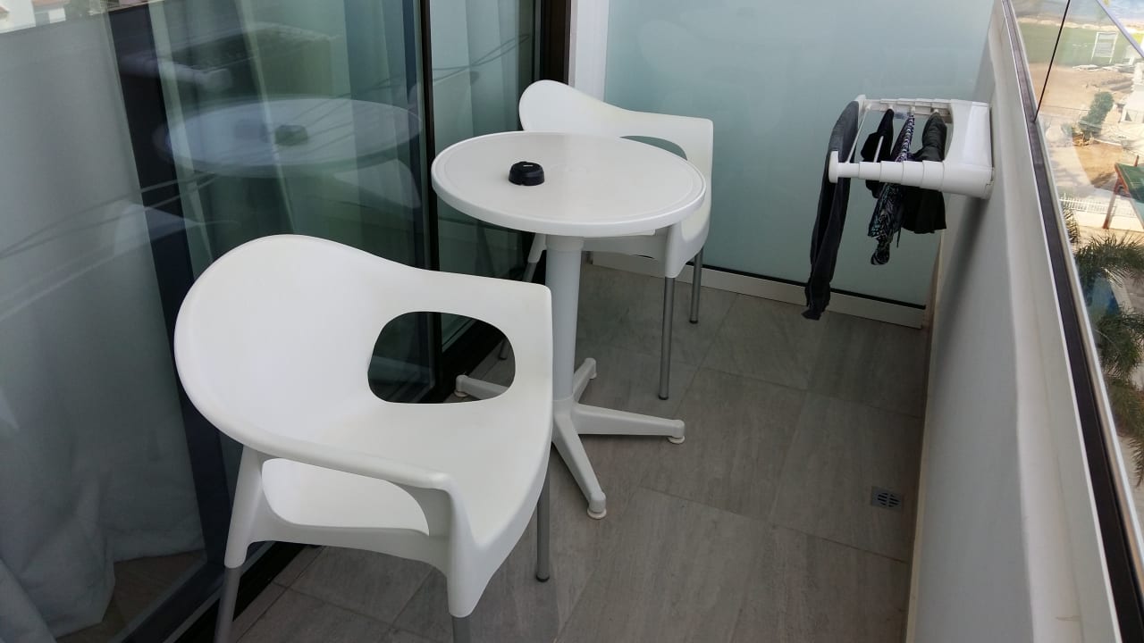 Zimmer Crystal Springs Beach Hotel