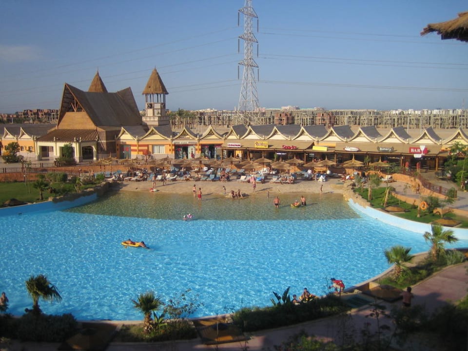 Aussicht vom Rutschenpark Pickalbatros Jungle Aqua Park Resort - Neverland Hurghada