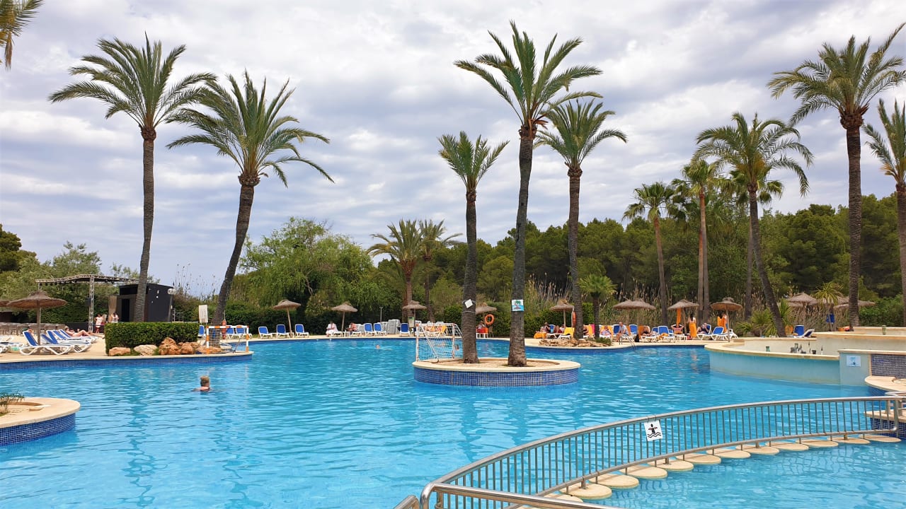 Pool Hotel Exagon Park