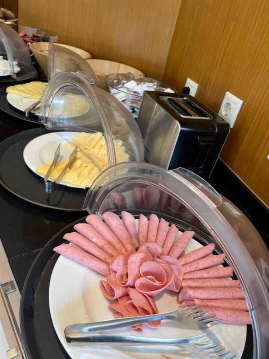 Gastro Hotel Andon Lapa i Pare