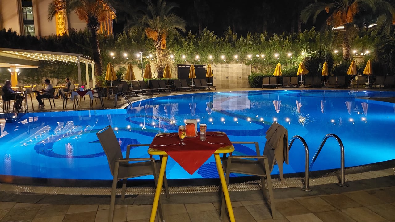 Pool Calimera Hane Garden