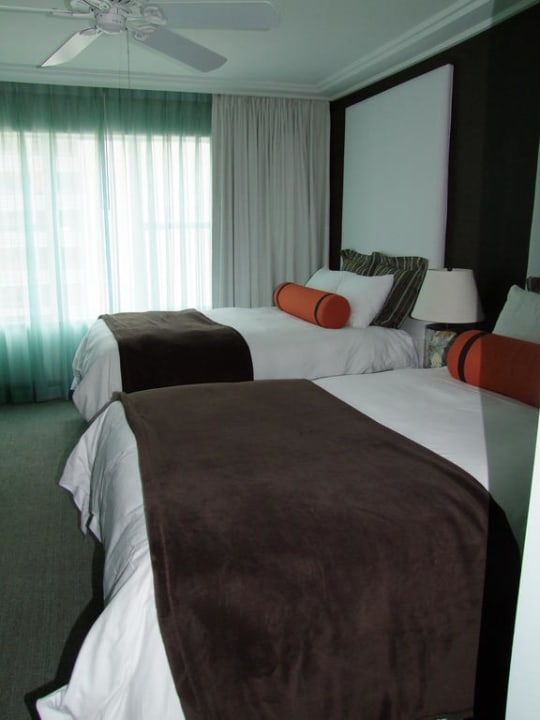 Zimmer mit seitlichem Meerblick The Palms Hotel & Spa