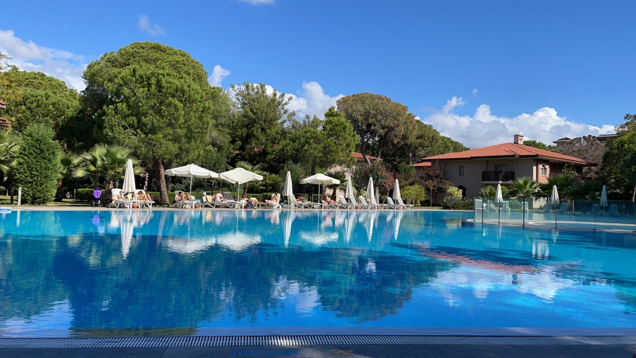 Pool Xanadu Resort Hotel