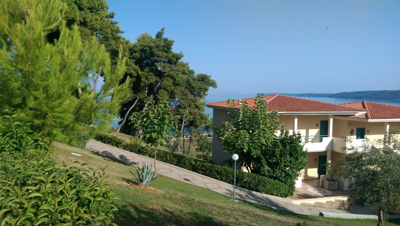 Schön grün Possidi Holidays Resort & Suite Hotel