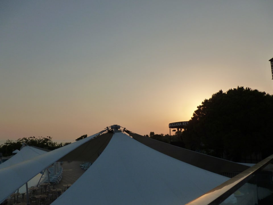 Blick vom Hauptrestaurant Richtung Meer  Paloma Oceana