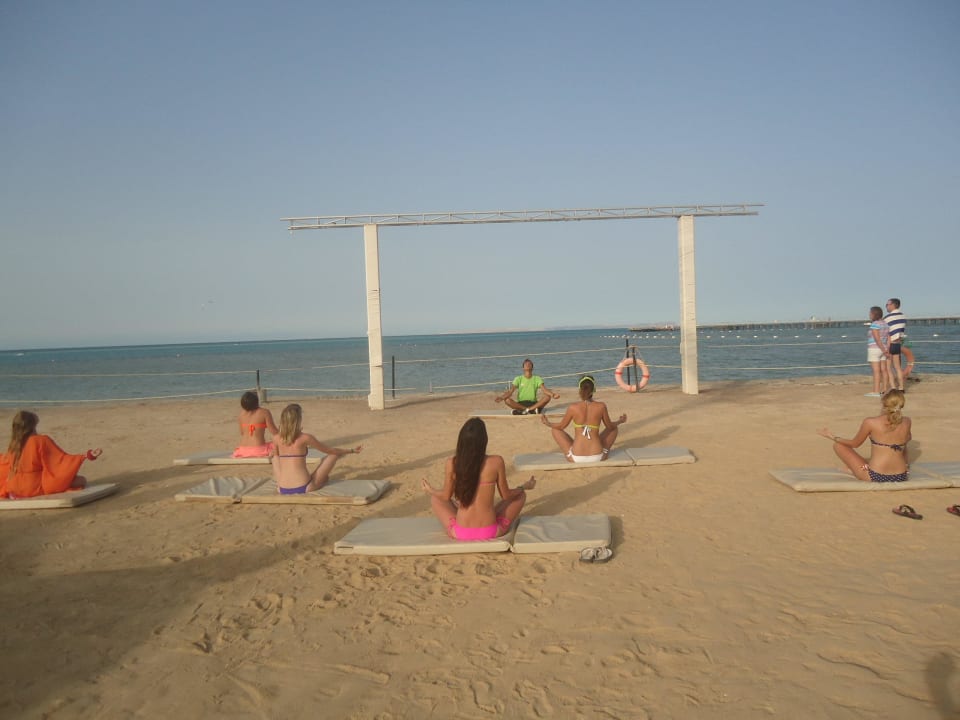 Йога Riviera Aqua Park Resort